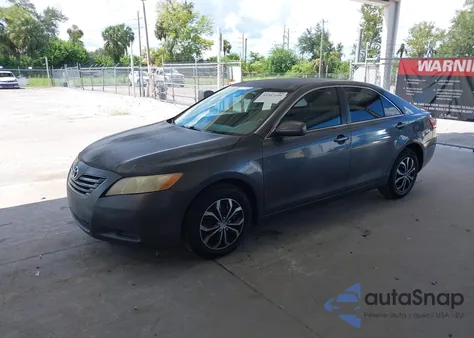 2009 Toyota Camry Le z USA, uszkodzony, nr VIN 4T4BE46K59R056646